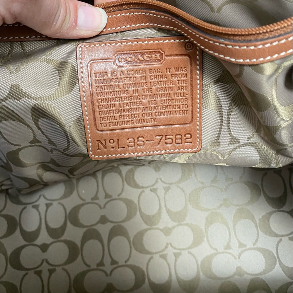 Coach Vintage Brown Leather Hampton Tote - NWOT - Picture 14 of 15